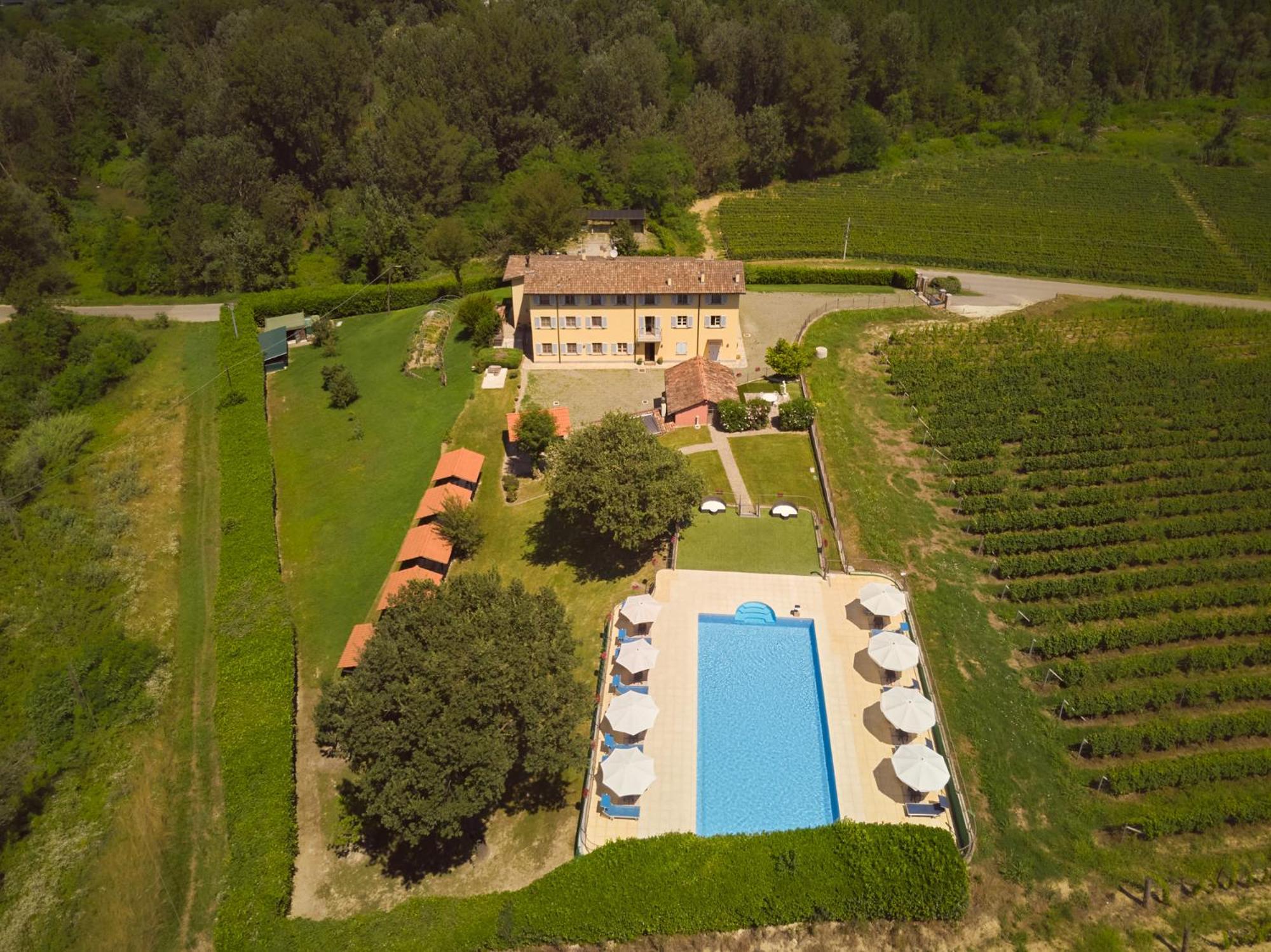 Vigna Dell'Acqua Villa Santo Stefano Belbo Dış mekan fotoğraf