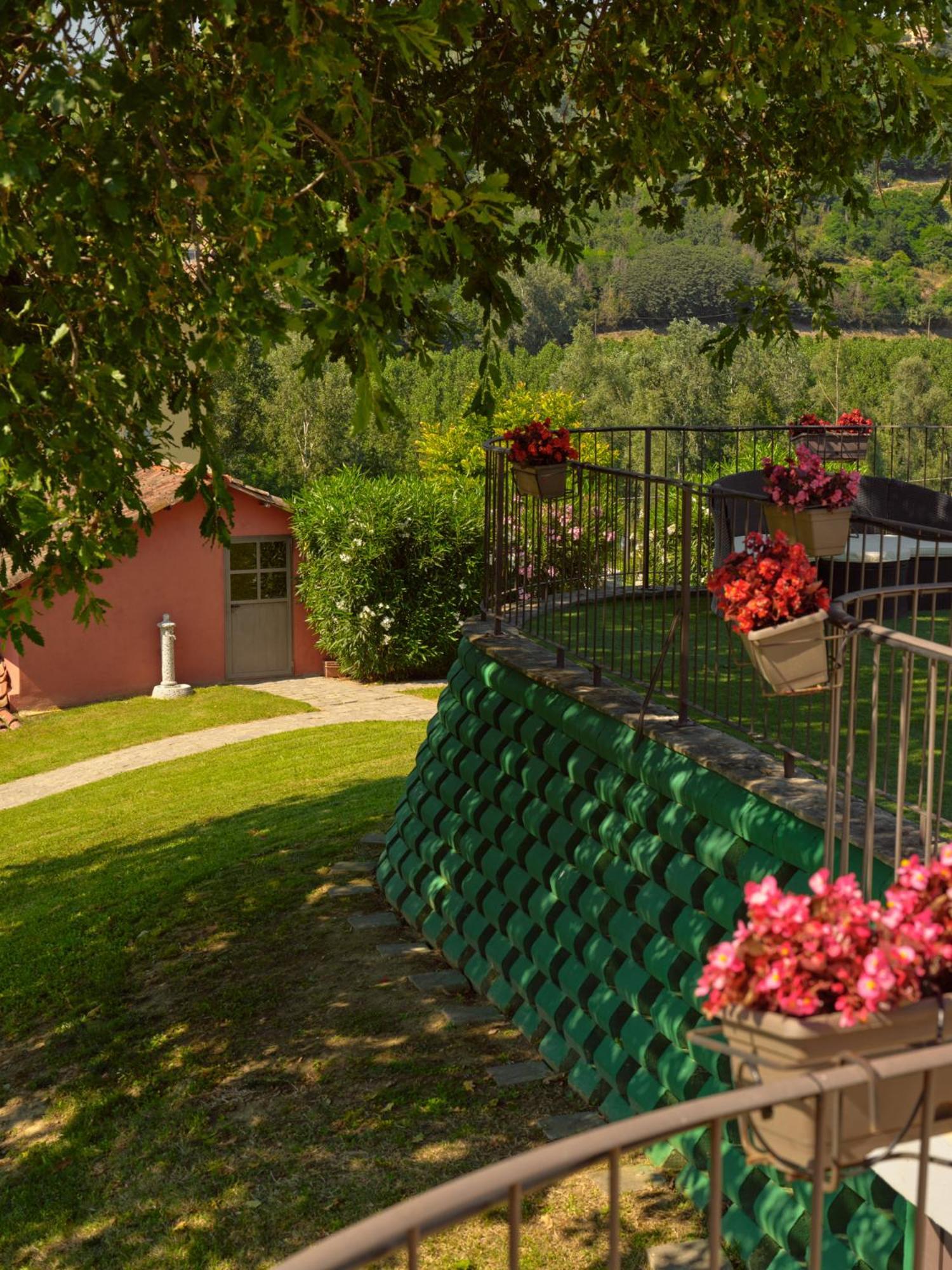 Vigna Dell'Acqua Villa Santo Stefano Belbo Dış mekan fotoğraf
