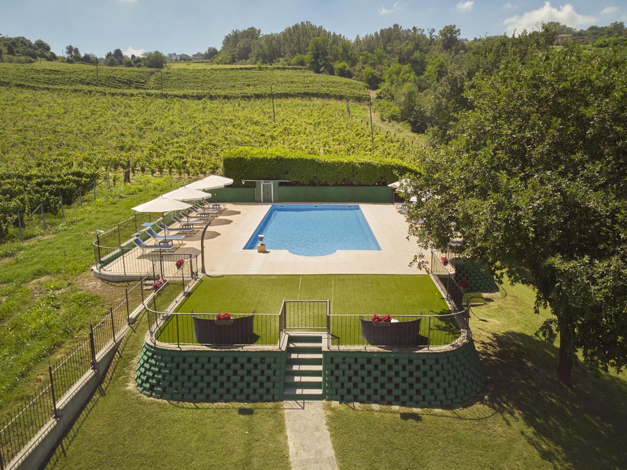 Vigna Dell'Acqua Villa Santo Stefano Belbo Dış mekan fotoğraf